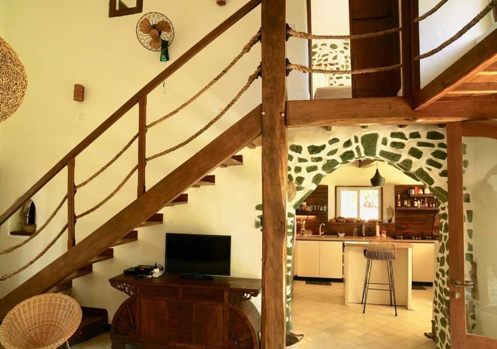 Beach-Front Sumbawa Surf House Lemonga Esterno foto